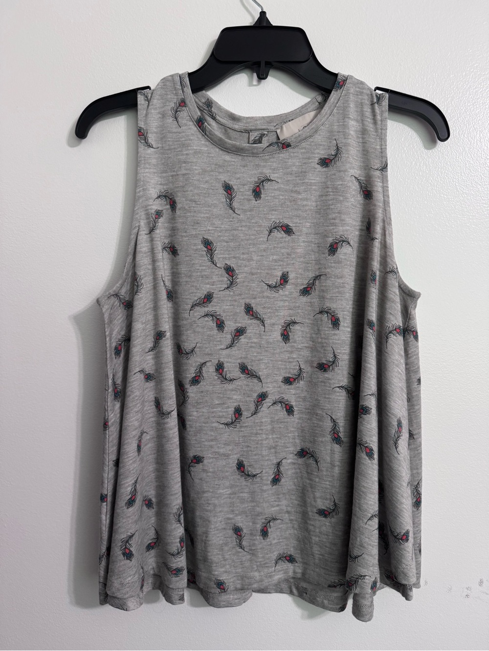 LOFT Gray Feather Print Swing Tank Top